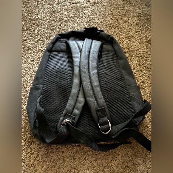 PX Canvas and Leather BackPack - Picture 5 of 7